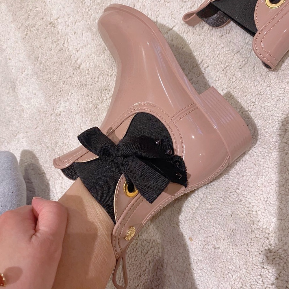 rain shoes - Picture 2 of 4